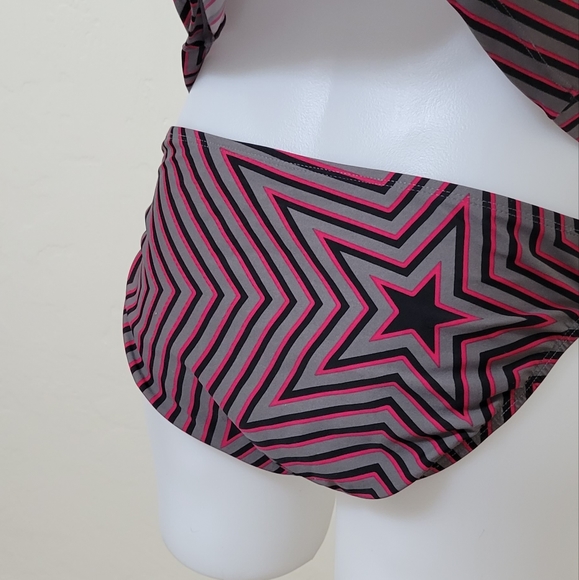 Converse Tankini Swim Top and Bottom - Picture 14 of 16